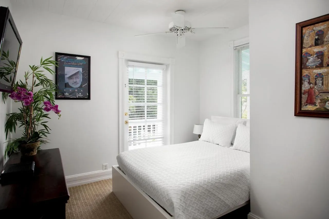 Holiday home Bahama Gardens - 4 Key West Old Town Vacation Rental Homes - Sleeps 23